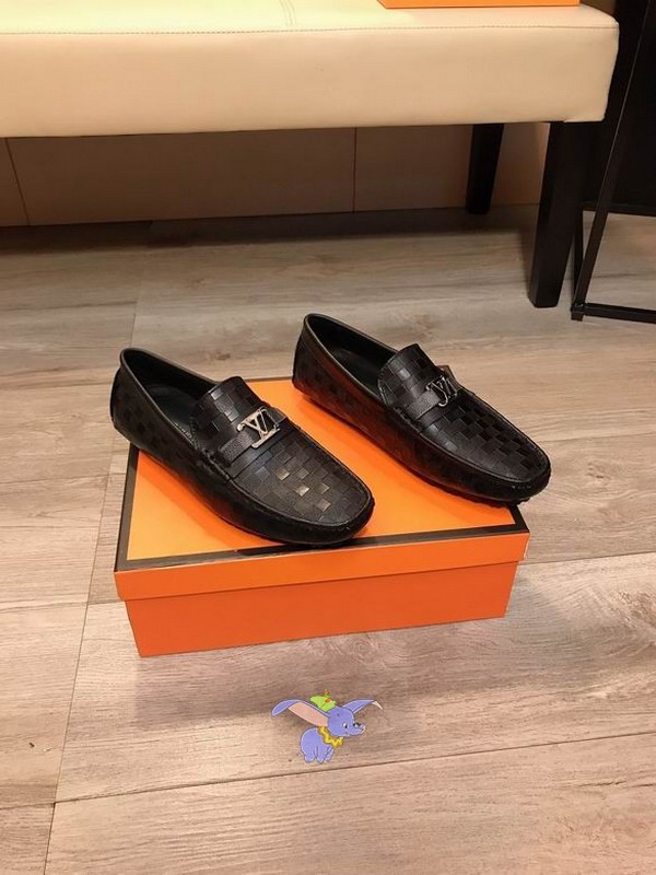 LV Men's Shoes 622